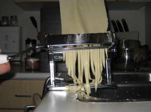 cutting-noodles2